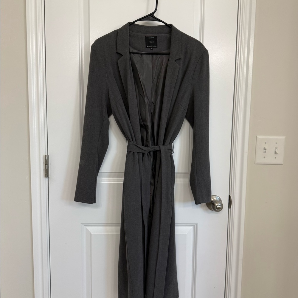 Only Elegant Gray Coat